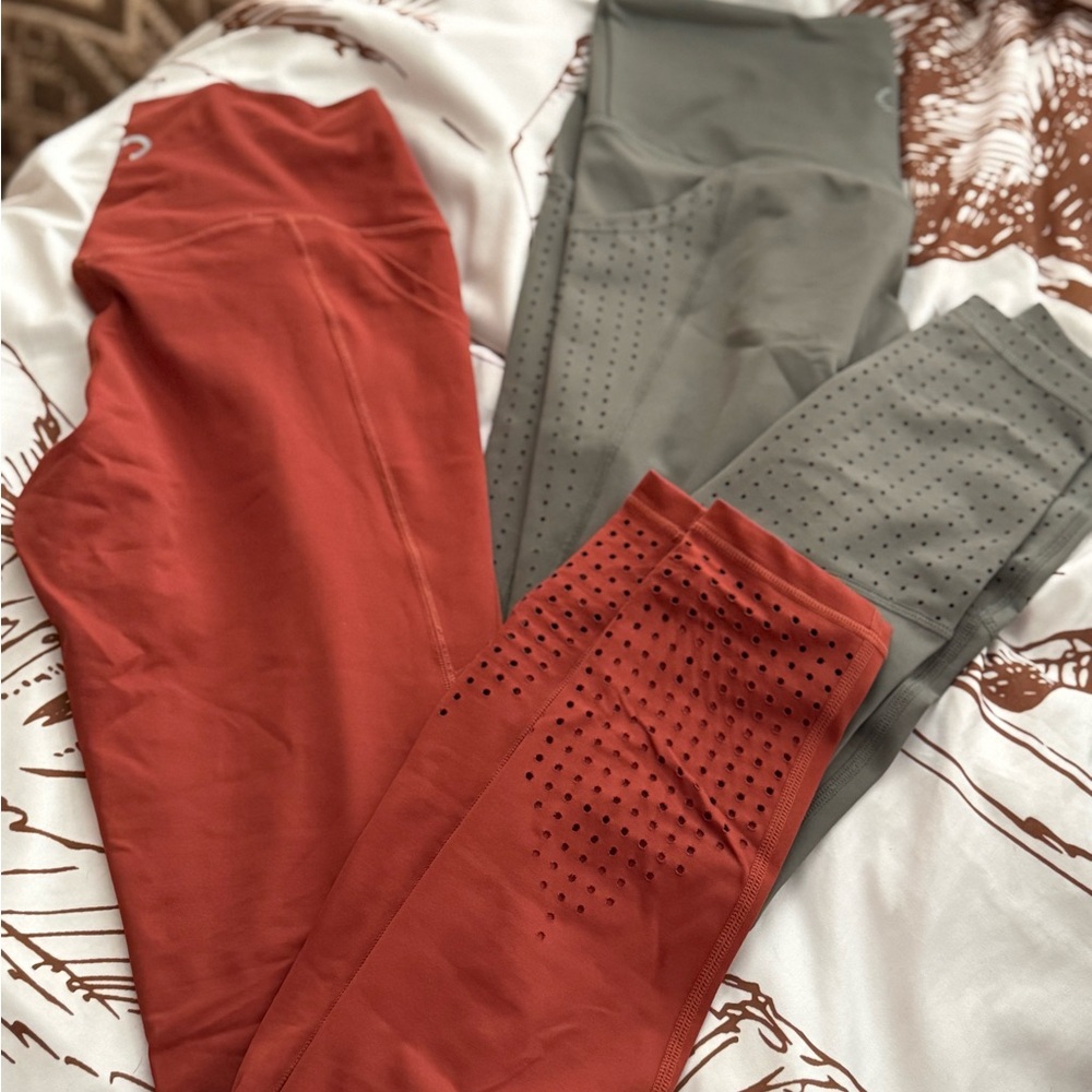 Curves and combat boots leggings size small